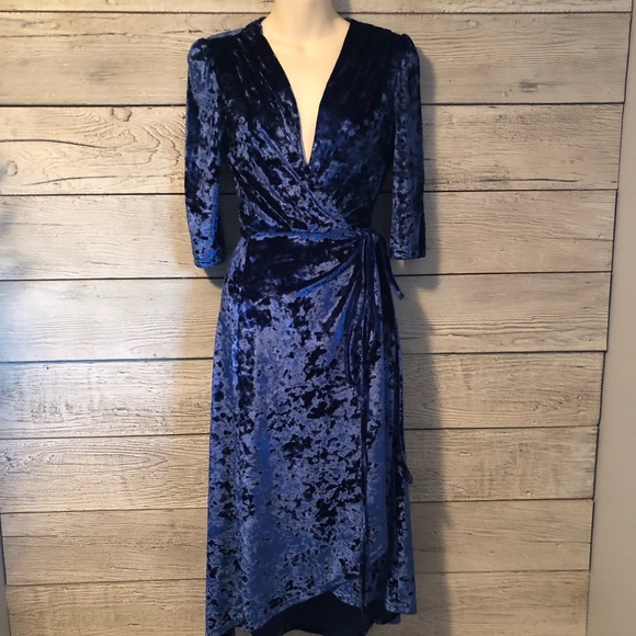 Carla by Rozarancio Royal Blue Tuilip-Hem Plunge Neck Dress Size 4 - Picture 5 of 7